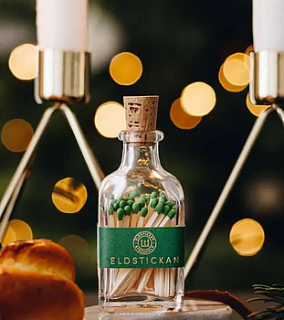 18 st. Tändsticksflaskor Eldstickan, Liten gran