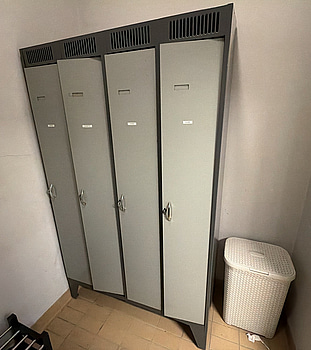 Skåp 4-dörrar, grå