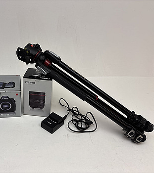 Kamera Canon, EOS 5D inkl. objektiv och stativ