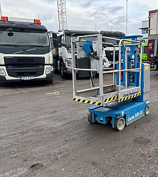 Pelarlift Genie GR-15 Runabout