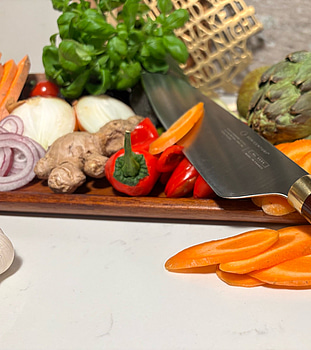 2 st. Kockkniv Bon Centuri Chefs Knife, 20 cm, Bordeaux red.