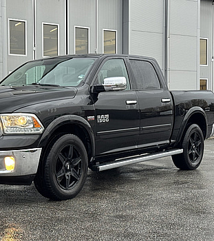 Dodge RAM 1500 Crew Cab 5.7 V8 HEMI 4x4 TorqueFlite -2018 | Laramie