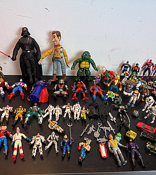 Actionfigurer & leksaker (stort parti)