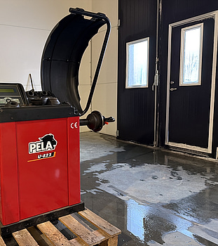 Hjulbalanseringsmaskin PELA U-822, 230V