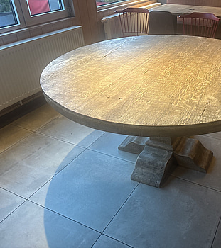 Restaurangbord Paris.