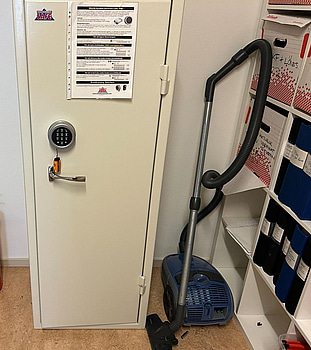 Säkerhetsskåp/ vapenskåp