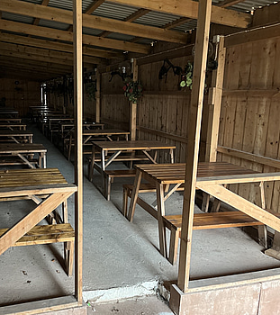 18 st picknickbord i trä – robusta