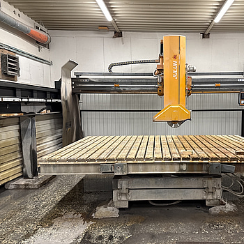 Vattenkyld stensåg Julun SQC-700X | tilt- & vridbart bord | 2016