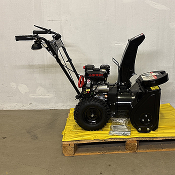 Snöslunga Hurricane KCM22B med snökedjor