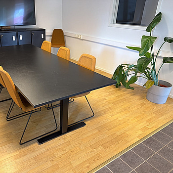 Konferensbord & stolar m.m.