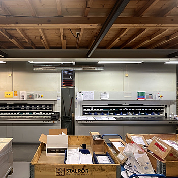 2 st. Vertikalt lager / hissmagasin / paternosterverk – Kardex Remstar