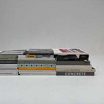 Parti med diverse böcker / coffee table books