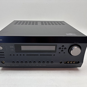 7.1 kanals hemmabioförstärkare/processor Integra, DHC-9.9