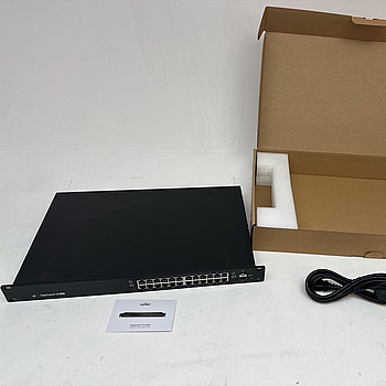 L2/L3 Gigabit Ethernet-switch Ubiquiti, EdgeSwitch 24 250W.
