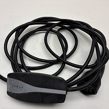 Billaddare Tesla Universal Mobile Connector