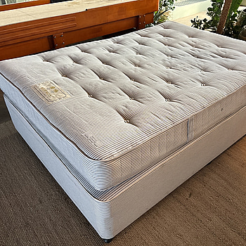 Säng Hypnos inkl. resårmadrass