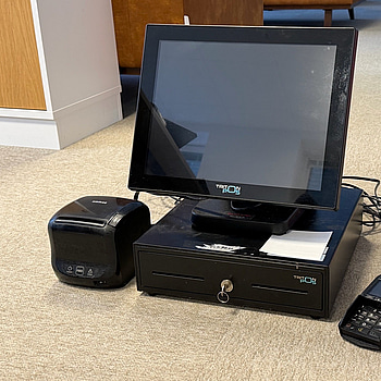 Triton POS 2, kassasystem med kassalåda, kvittoskrivare och kortläsare