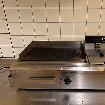 Kombinerat stekbord med fritös Adexa