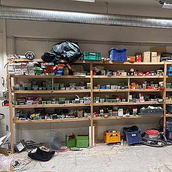 Parti spik, bult, skruv etc. | 3 hyllsektioner