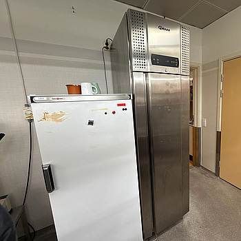 Kylskåp Gram | inbyggd kompressor