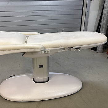 Elektrisk behandlingsstol, Weelko VOME för skönhetsvård – 2-delad med 3 motorer