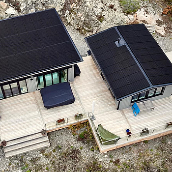 Solcellspaket Ferroamp 28 kW – Leapton 500 W Full Black N-type-paneler, Ferro AI & Weland montagematerial