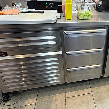 Kylbänk 260 med slät toppskiva – AllThermo