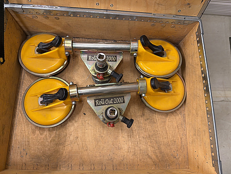 Glas vakuum lyft roll out 2000