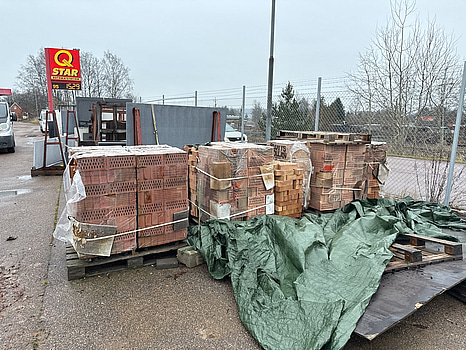 5 st pall med tegelsten | 250x120x62