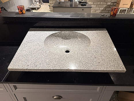 Tvättställ i sten | 85x55x15 cm