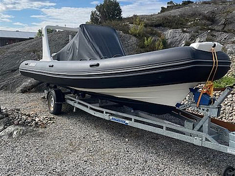 BRIG EAGLE 645/650 -2014 med TK 30 kärra