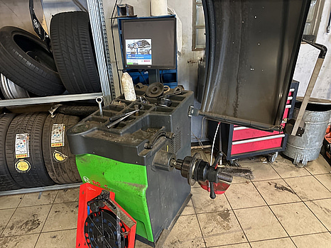 Hjulbalanserare Bosch WBE 440