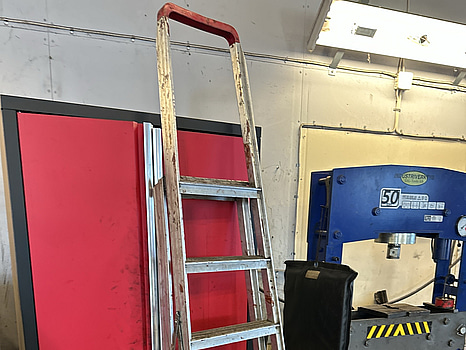 Stege aluminium, a-form, flera steg