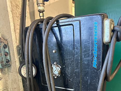 Nederman slangvinda för luft