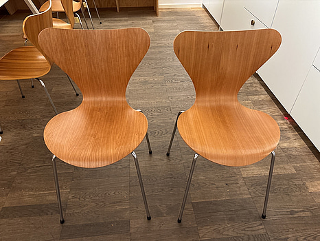 2 st. Stolar Fritz Hansen, Ekfaner