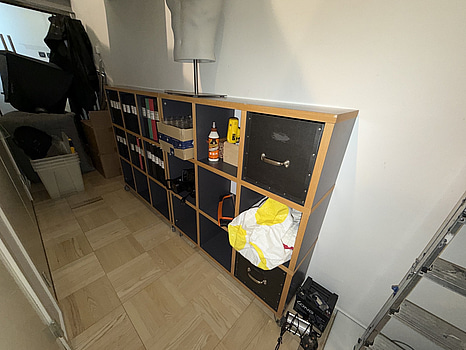 2 st. förvaringsmöbel på hjul