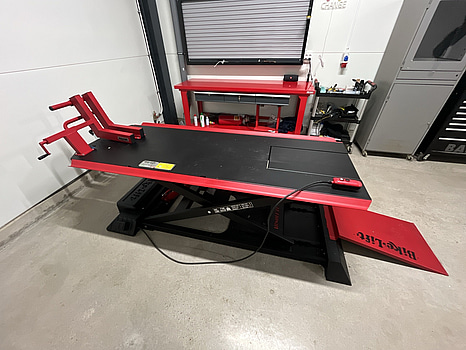 Bike-Lift Absolute 756 – MC-lyft / Saxlyft