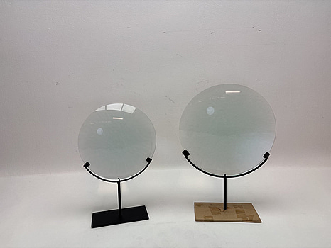 Dekorativa förstoringsglas på stativ