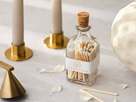 9 st. Tändsticksflaskor Eldstickan, Vit