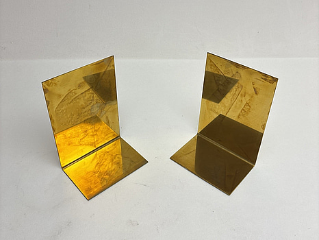 2 st. Bokställ The Nook, Brass Collection