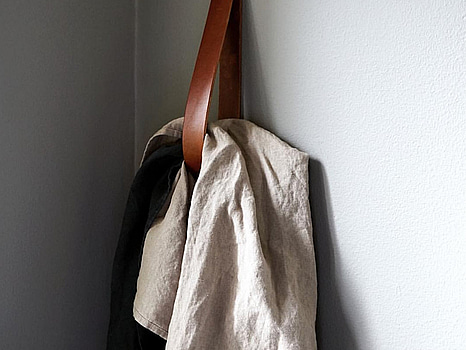 3 st. Hängare i läder, Strap by M-Clahr, burgundy