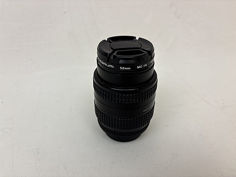 Objektiv Nikon, Nikkor, 28-70 mm, 3.5-4.5 D