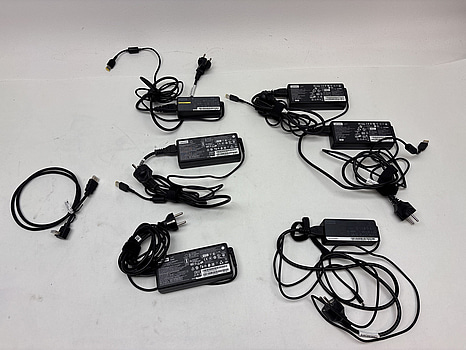 6 st. Laddare Lenovo inkl. HDMI-kabel