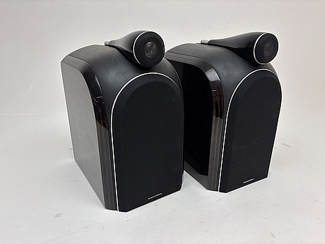 2 st. Bowers & Wilkins PM1