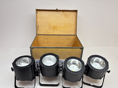 4 st. ljuskannorADJ Europe