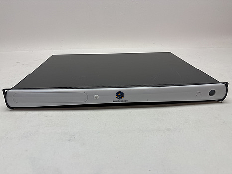 Mediaserver för hemmabio Kaleidescape, Kmusic-4000