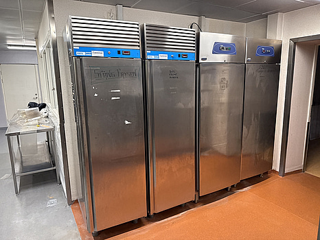 4 st centralkylda kylskåp Electrolux inkl. kompressor