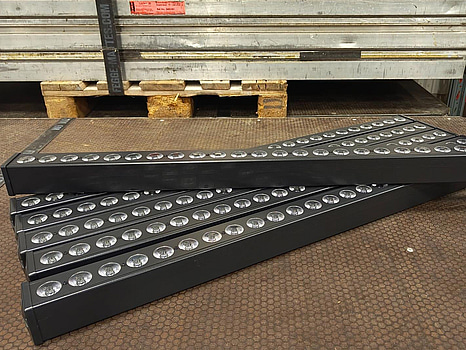 6 st, QTX C-Bar, 24 x 3w RGB 3-in-1, 80w.