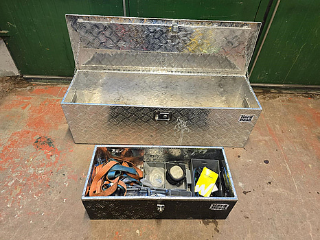 Förvaringslådor i aluminium