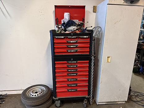 Verktygsskåp Ampro inkl. verktyg